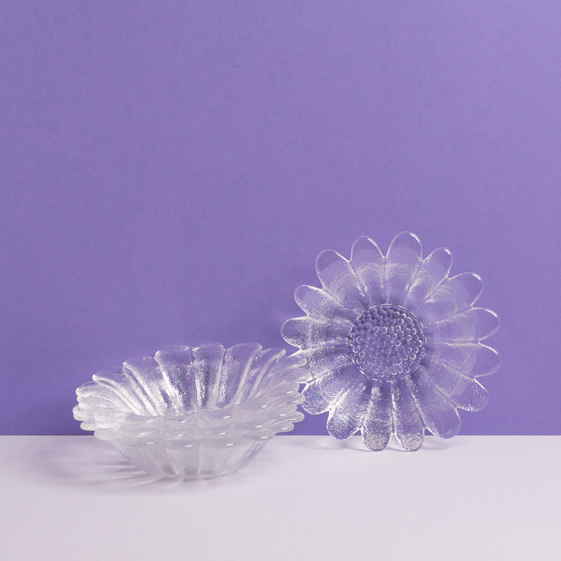 Vintage Glass Daisy Plates - Set of 4 - Sarah Urban