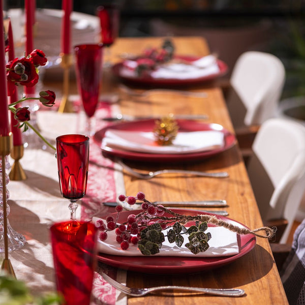 A Very Merry Christmas Red Table Setting for 8